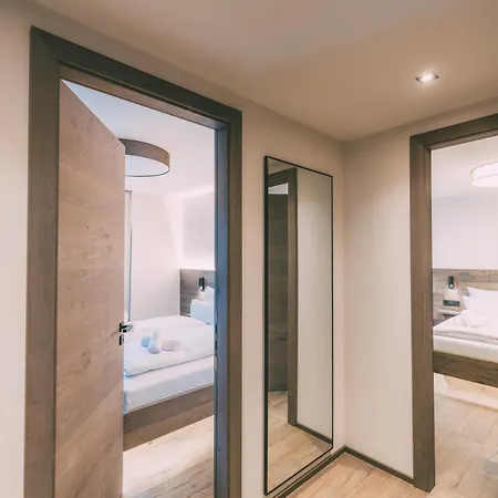 Livalpin Retreat Апартаменти